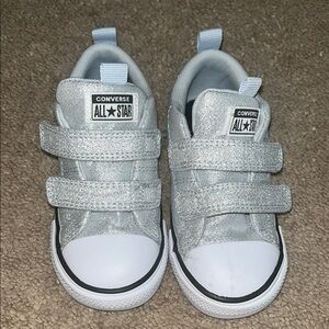 Converse Kids Sneakers in Silver and White